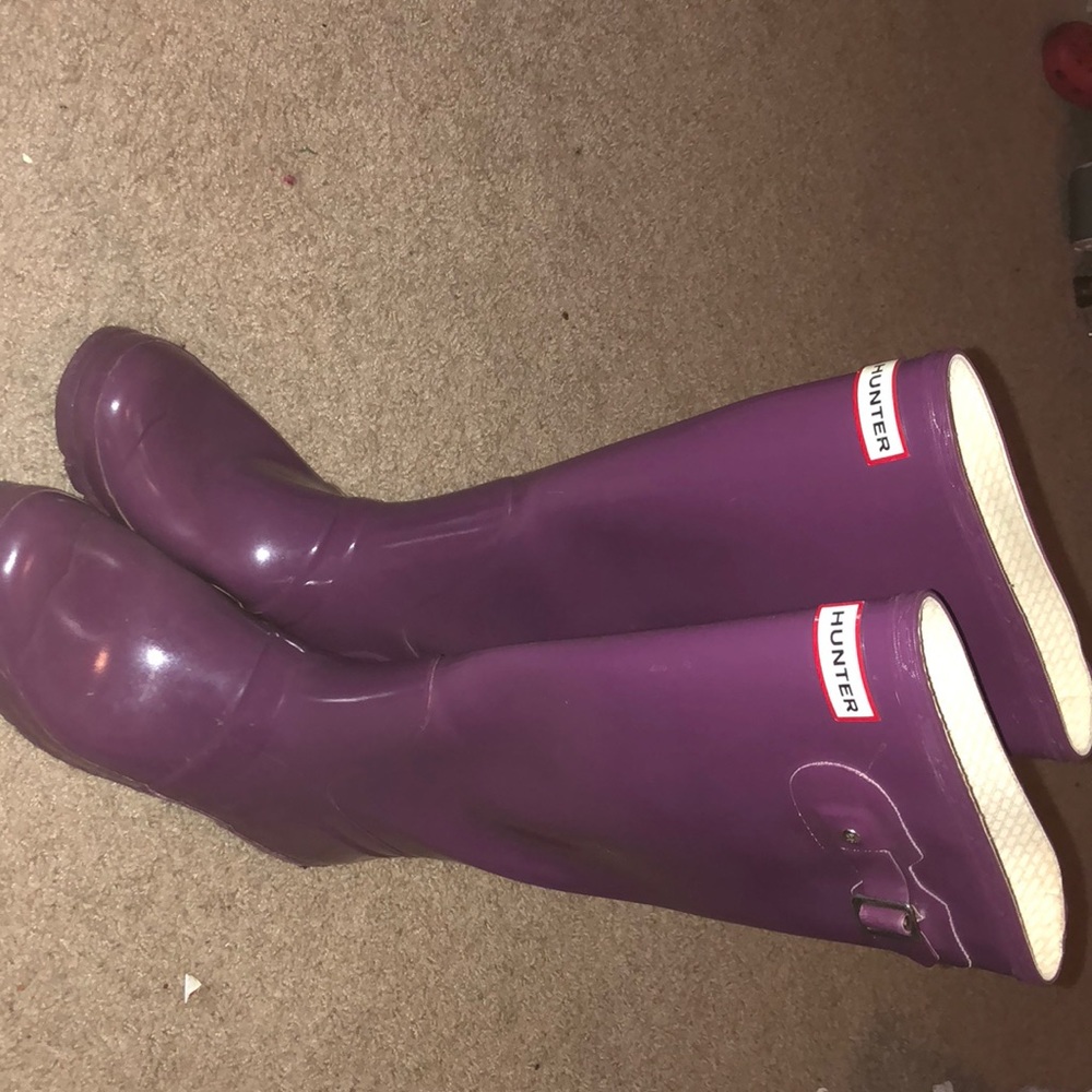 Purple size 9.5 Hunter Rainboots